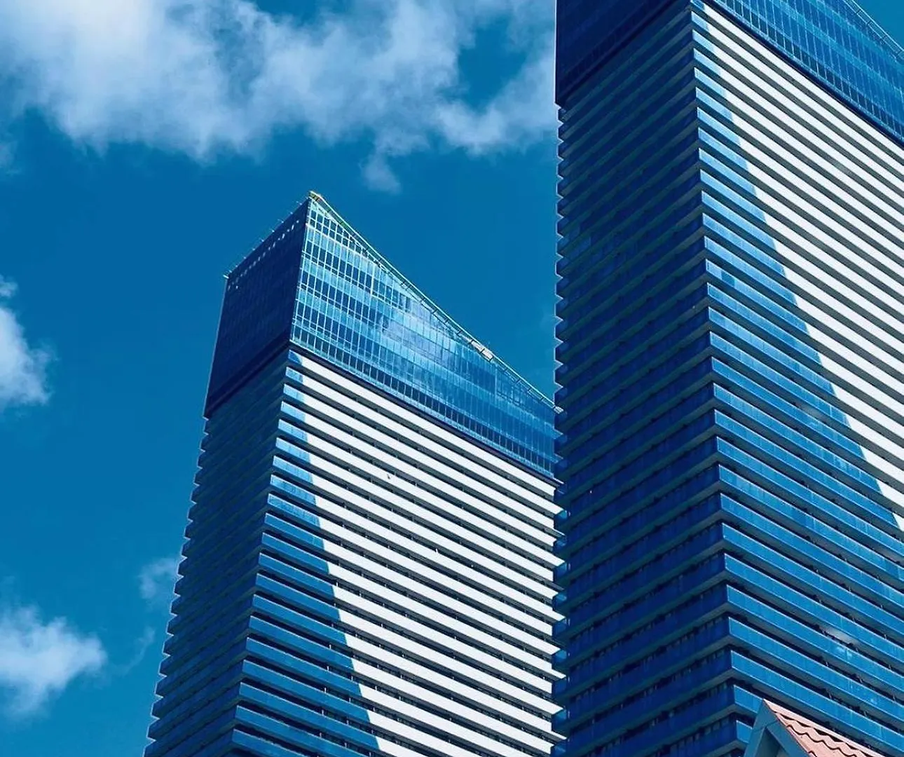 Апарт-отель Апарт отель Blue Sea View Blue Orbi Батуми